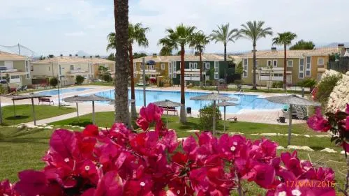 Maison Illeta Golf Bonalba - Image 1