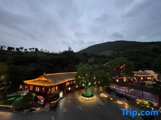 Xiaoyao Mountain Villa - Image 1