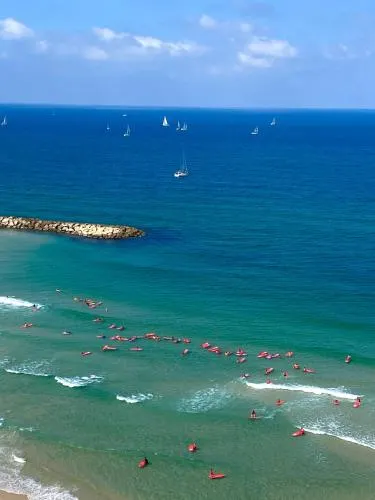 Beach Apartment - Image 1