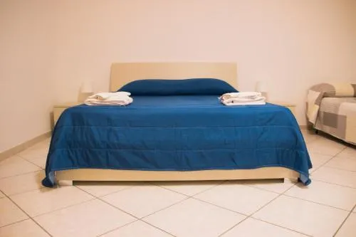 Twinsuite - Image 1