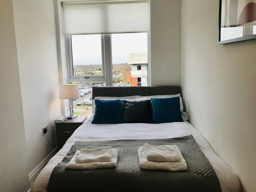 Oasis Apartments Borehamwood - Image 1