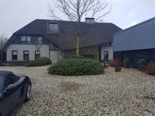 Landgoed Emelaar Lodge - Image 1
