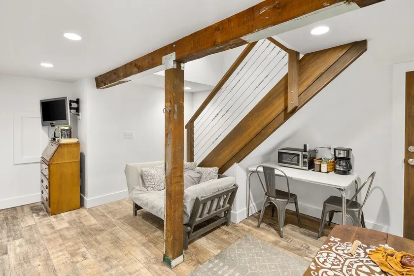 Ballard's vintage Moroccan Basement Stdo - Image 1