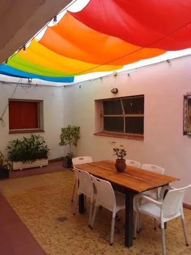 Mate Hostel - Image 1