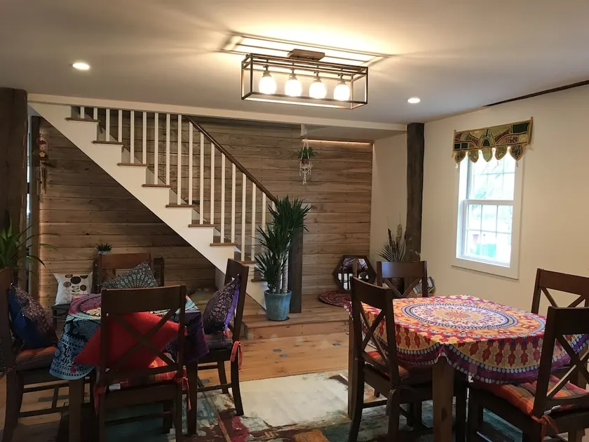 The Cozy Inn of Connecticut - Image 1