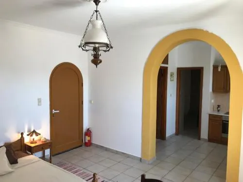Livadi center mountain view apartment - Image 1