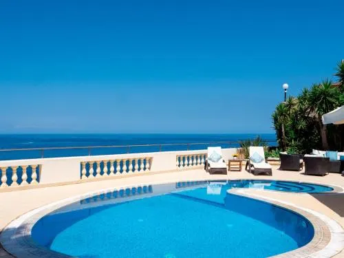 Villa Palma - Sunset Sea Views with Pool, Jacuzzi, Sauna and Games Room - Image 1