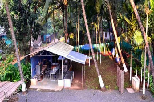 Awas Beach Cottage - Image 1