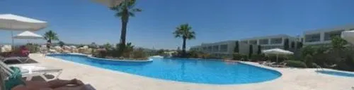 Horizon Sky Resort - Image 1