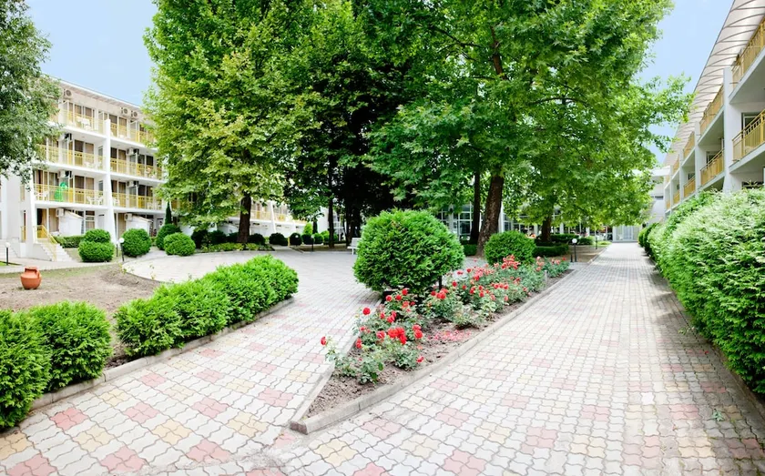 Hotel Ralitsa - Image 1