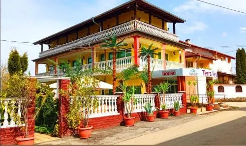 Tera Verde Complex - Image 1