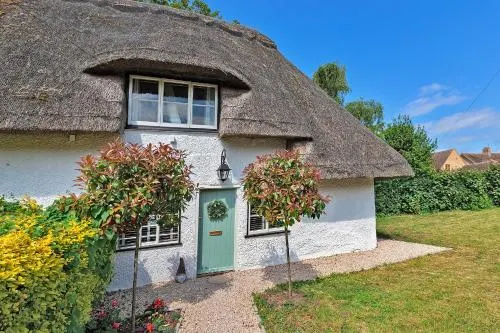 Pemberley Cottage - Image 1