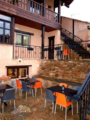 Hosteria Casa Coscolo - Image 1