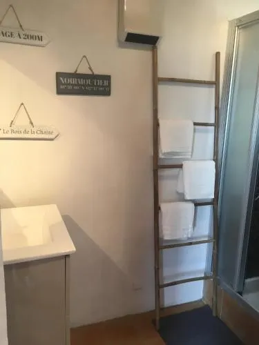 Studio avec piscine - Image 1