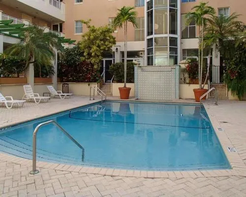 Rodeway Inn South Miami Coral Gables - Image 1