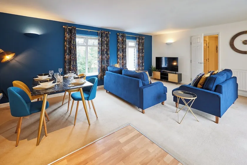 Host Stay No 32 in Oadby - Image 1