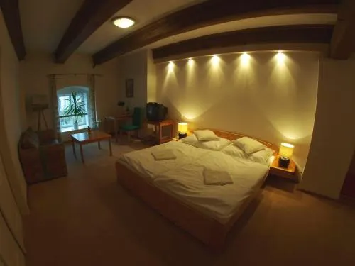 Hotel Zebrak - Image 1