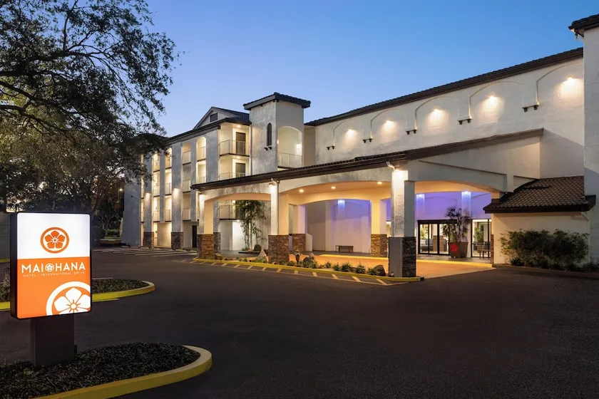 Mai Hana Hotel- Intl Drive, Trademark Collection by Wyndham - Image 1