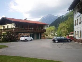 Gasthof Lichtspitze - Image 1