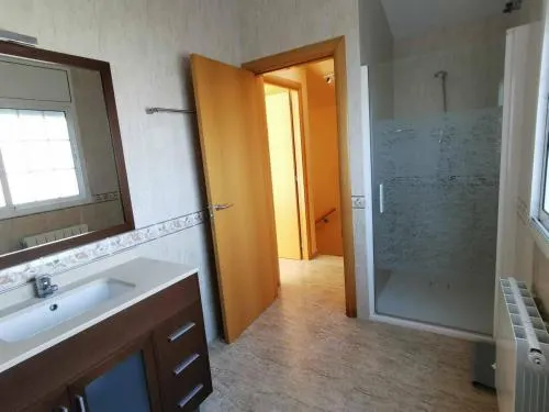Villa con piscina y BBQ ideal para familias - Image 1