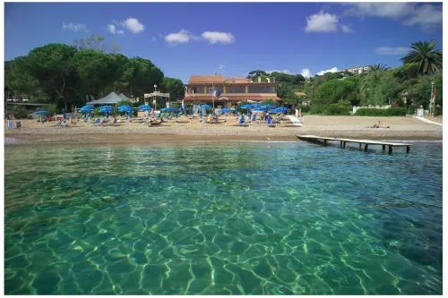 Hotel Frank's - Image 1