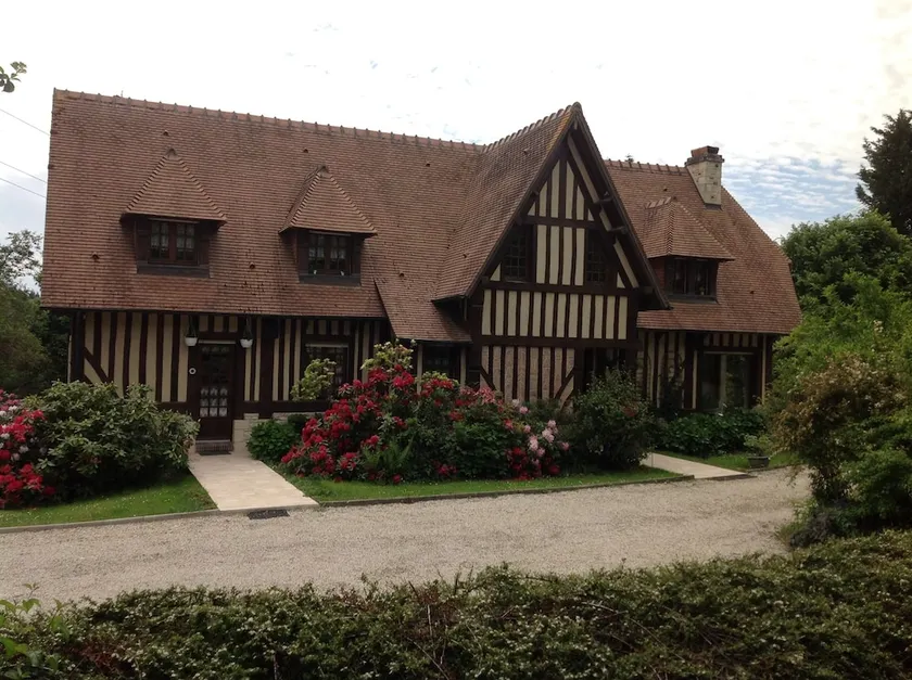 Le Pré Aux Biches - Image 1