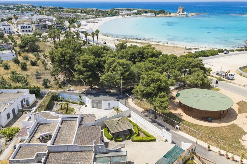 Villetta Sirena Near The Beach - Image 1