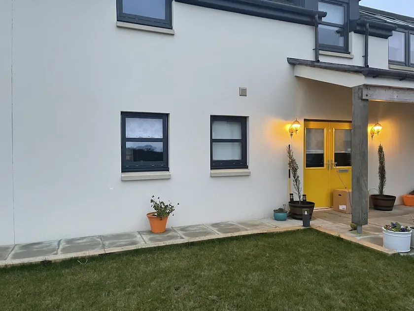 Fabulous Open Plan Studio Retreat - Cowdenbeath - Image 1