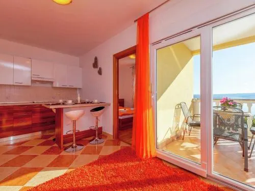 Apartment Dramalj - Image 1