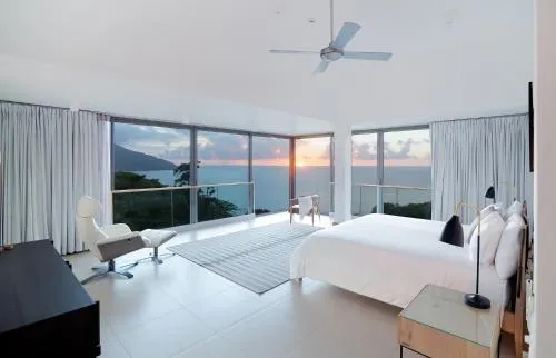 AquaBlu Villa - Image 1