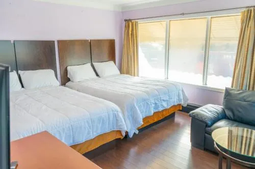 Niagara Holiday Apartment - Image 1