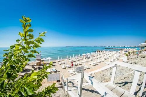Prestige Sands Resort - Image 1
