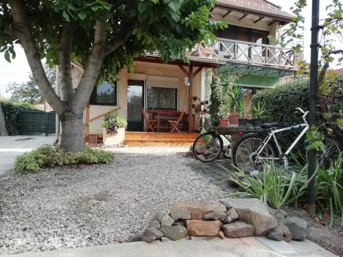 Arpad Haz Apartmanok - Image 1