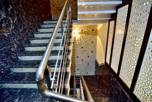 Hotel Mb Plaza - Image 1