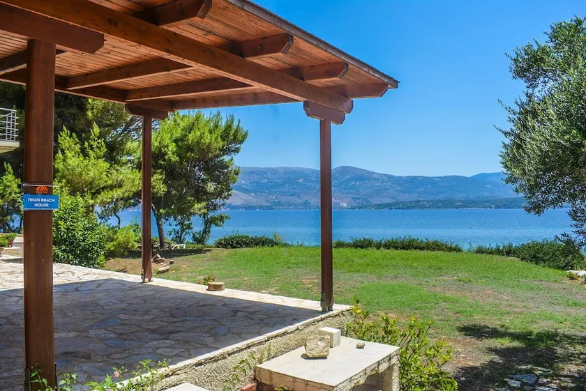 Alekos Beach Houses Nisos - Image 1