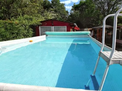 Chalet de charme à Molinot + Piscine privée - Image 1