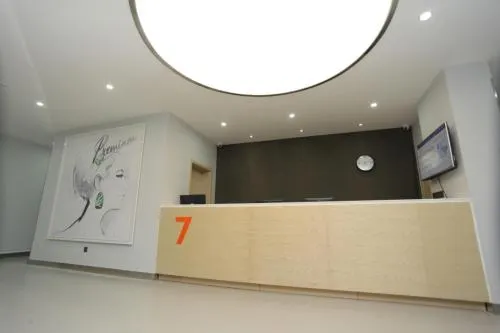 7 Days Premium Baoding Qingyuan Jianshe North Road Branch - Image 1