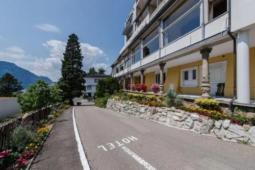 Albana - Image 1
