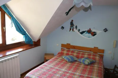 Auberge Aux 3 Frenes - Image 1