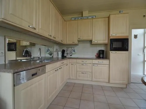 Quaint Farmhouse in Haarlo near the Forest - Image 1