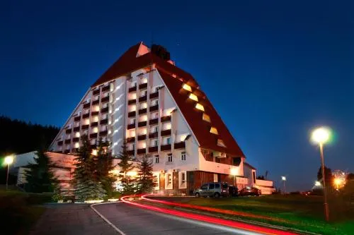 Agat Hotel - Image 1