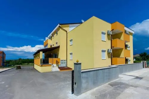 Apartments Finida Umag - Image 1
