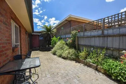 Karinya Cottage - Image 1