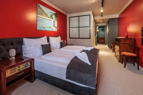Oroszlanos Borhotel - Image 1