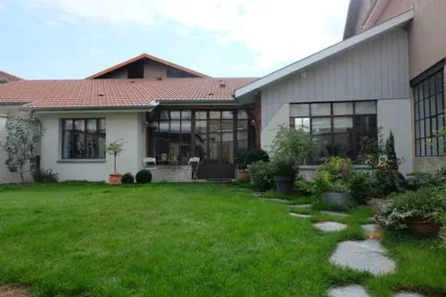 Loft Cote Jardin - Image 1