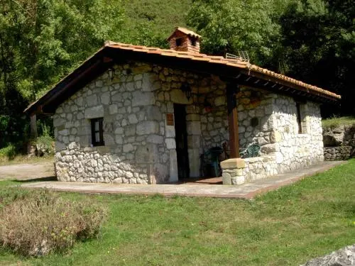 Casas Rurales El Corberu - Image 1