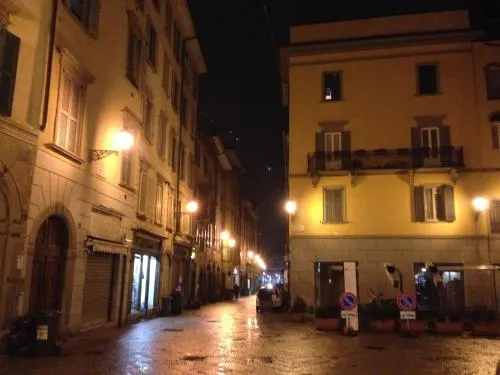 Flat La Piazzetta - Image 1