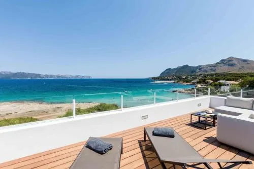 Moderna Villa con vistas al mar en Alcudia - Image 1