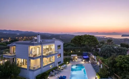 Elysium Villa - Image 1