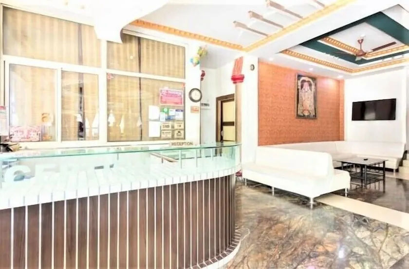 V Resorts Hotel Pachmarhi - Image 1